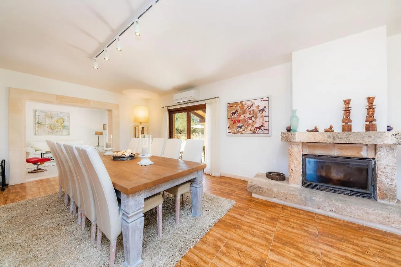 Can Madis Costitx  Villa